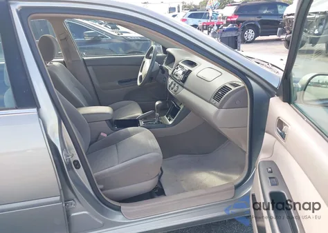 2005 Toyota Camry from USA, damaged, VIN 4T1DE32K75U608085